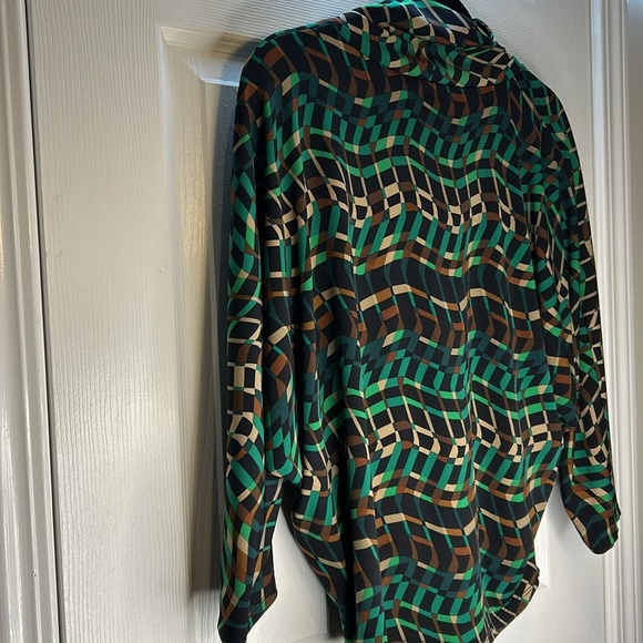 Joseph Ribkoff Abstract Print Top Dolman Sleeve O/S - Picture 9 of 13